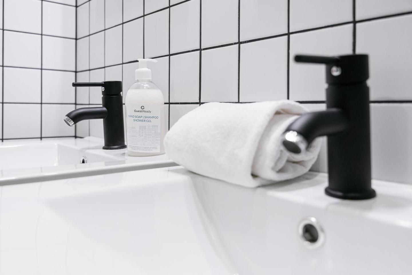 Guestready - Uptown Suites 5 Porto Zewnętrze zdjęcie